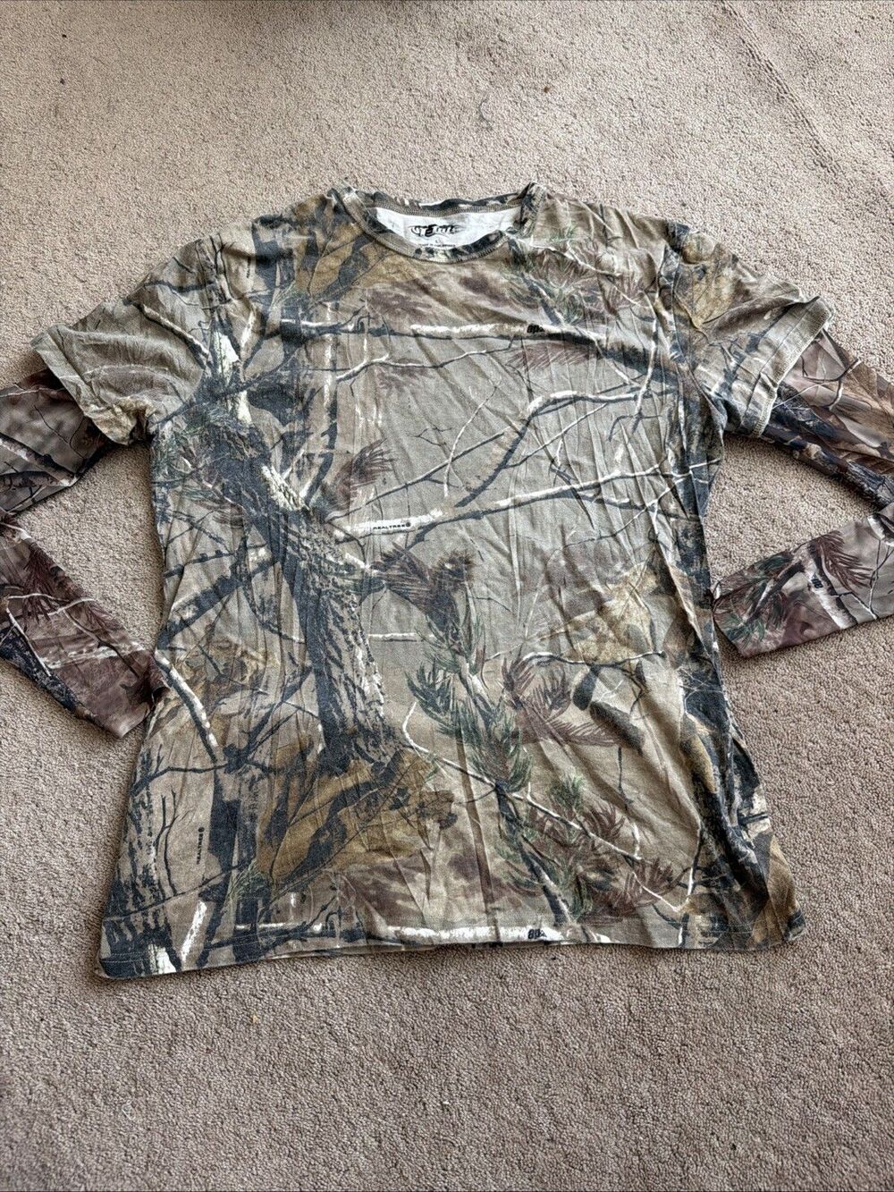 Realtree T-Tats Shirt Womens Large Camouflage Camo Long Sleeve Outdoor Hunting